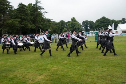 marching to line